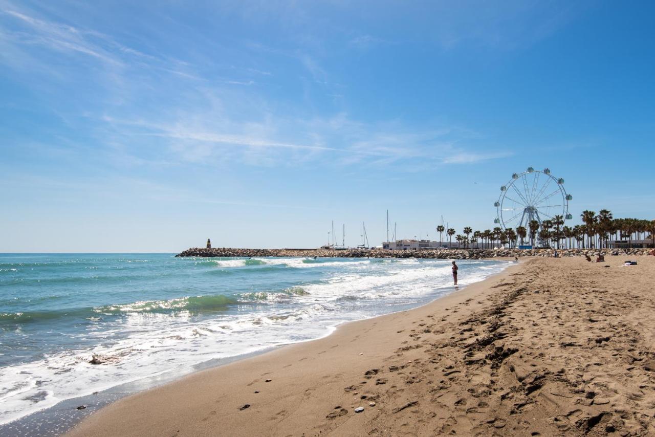 Aloha Puerto Private Apartment 1St Line Carihuela Beach Torremolinos Eksteriør bilde